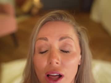 Foto porno Ganduri murdare cu eva_fashionista pe KUR.ro