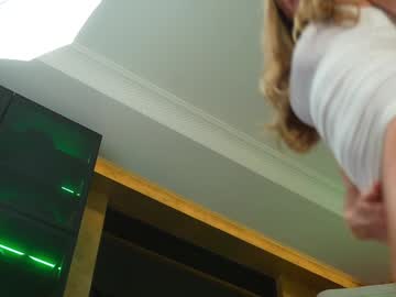 Foto porno Ganduri murdare cu eva_fashionista pe KUR.ro