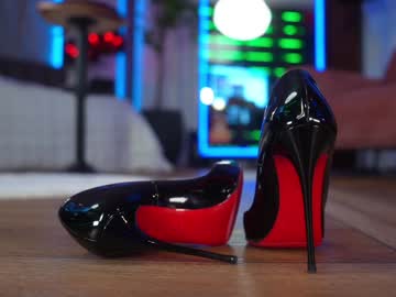 Foto porno Ganduri murdare cu eva_fashionista pe KUR.ro