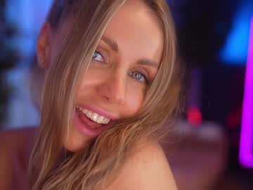 Foto porno Ganduri murdare cu eva_fashionista pe KUR.ro