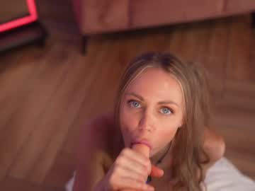 Foto porno Ganduri murdare cu eva_fashionista pe KUR.ro