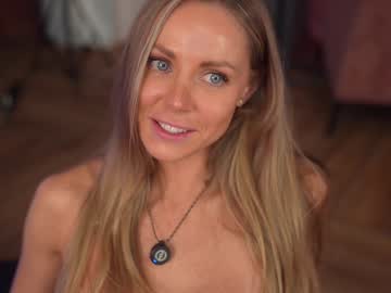 Foto porno Ganduri murdare cu eva_fashionista pe KUR.ro