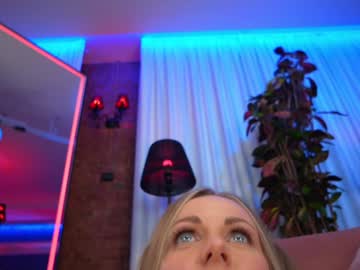 Foto porno Ganduri murdare cu eva_fashionista pe KUR.ro