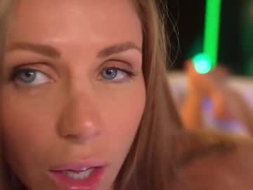 Foto porno Ganduri murdare cu eva_fashionista pe KUR.ro