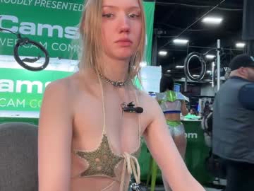 Foto erotica #1223502 pe KUR.ro
