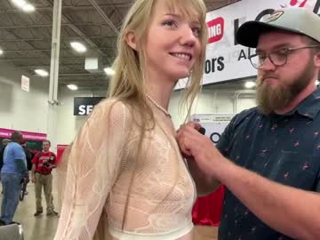 Foto erotica #1696272 pe KUR.ro