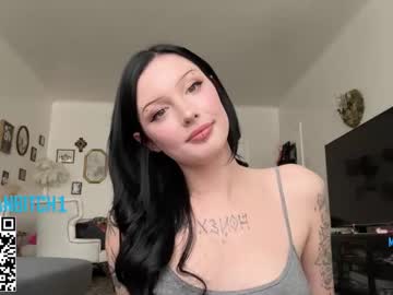 Foto porno Ganduri murdare cu evelynforever pe KUR.ro