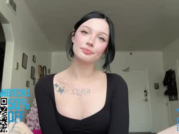 Foto porno Ganduri murdare cu evelynforever pe KUR.ro