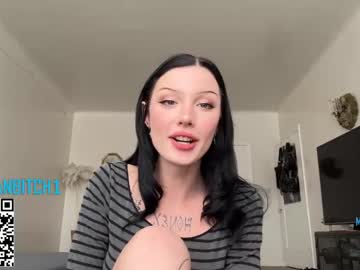 Foto porno Sex online cu evelynforever pe KUR.ro