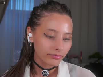 Foto porno Ce sexy este falinecrosthwaite pe KUR.ro