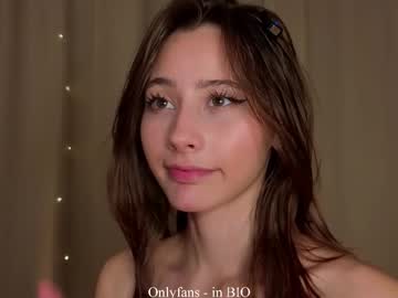 Foto porno Ce sexy este falinecrosthwaite pe KUR.ro