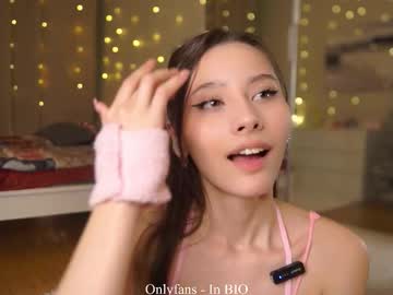 Foto porno Ce sexy este falinecrosthwaite pe KUR.ro