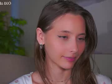 Foto porno Ce sexy este falinecrosthwaite pe KUR.ro