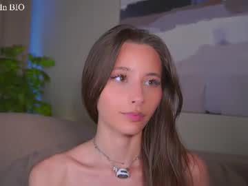 Foto porno Ce sexy este falinecrosthwaite pe KUR.ro