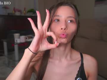 Foto porno Ce sexy este falinecrosthwaite pe KUR.ro