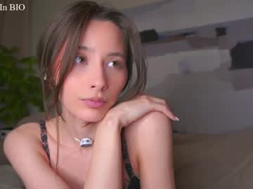 Foto porno Ce sexy este falinecrosthwaite pe KUR.ro