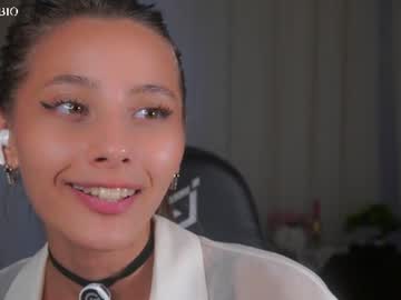 Foto porno Ce sexy este falinecrosthwaite pe KUR.ro