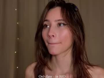 Foto porno Ce sexy este falinecrosthwaite pe KUR.ro