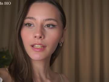 Foto porno Ce sexy este falinecrosthwaite pe KUR.ro