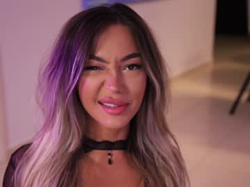 Foto porno Ce sexy este fantasystudiox pe KUR.ro