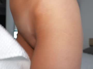 Foto porno Fantezii cu fazeyj pe Chaturbate pe KUR.ro
