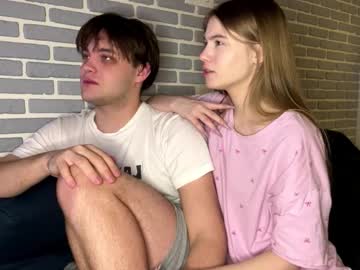 Foto porno Discutii intime cu fetchingcouplee pe KUR.ro