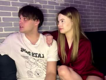 Foto porno Discutii intime cu fetchingcouplee pe KUR.ro