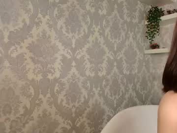 Foto porno firekatie vrea sex pe Chaturbate pe KUR.ro