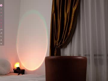 Foto porno Ganduri murdare cu fit___girl pe KUR.ro