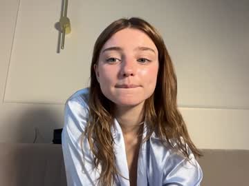 Foto porno Nebunii pe chat marca floret_joy pe KUR.ro