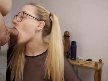 Foto erotica #1260077 pe KUR.ro