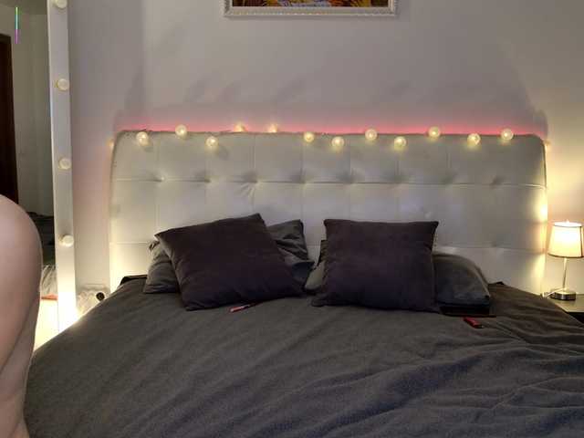 Foto porno Ganduri murdare cu franksalise pe KUR.ro