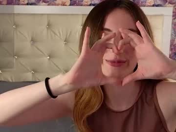 Foto porno freyabyrne se dezbraca la web pe Chaturbate pe KUR.ro