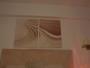 Foto porno funny_to_see_you_here se dezbraca la web pe Chaturbate pe KUR.ro