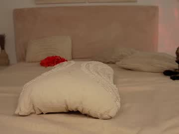 Foto porno funny_to_see_you_here se dezbraca la web pe Chaturbate pe KUR.ro