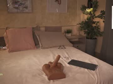 Foto porno Ganduri murdare cu germaine_jones pe KUR.ro