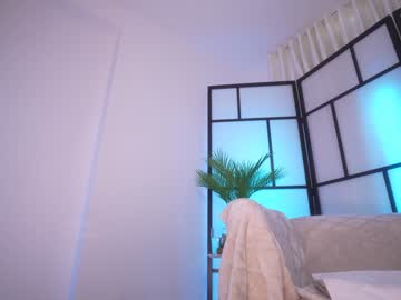 Foto porno Ganduri murdare cu gigi_ulala pe KUR.ro