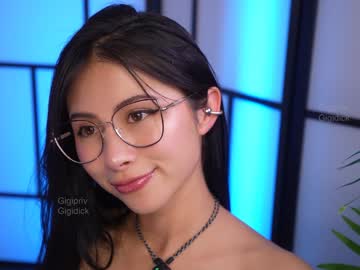 Foto porno Ganduri murdare cu gigi_ulala pe KUR.ro