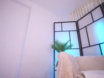 Foto porno Ganduri murdare cu gigi_ulala pe KUR.ro