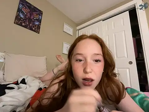Foto porno Ce sexy este gingerbabe18 pe KUR.ro