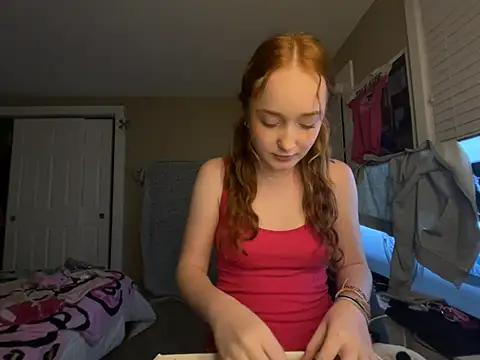 Foto porno Ce sexy este gingerbabe18 pe KUR.ro