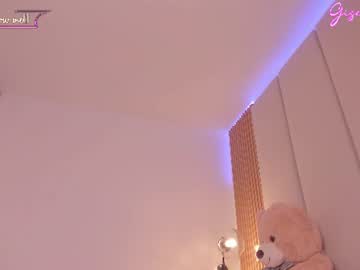 Foto porno Ganduri murdare cu gisellee__ pe KUR.ro