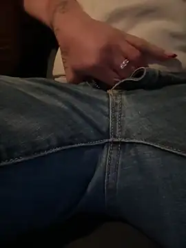 Foto porno Sex online cu gloria01_daddy pe KUR.ro