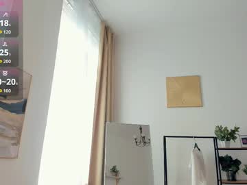 Foto porno Ganduri murdare cu glossybabe_ pe KUR.ro