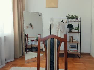 Foto porno Sex online cu glossybabe_ pe KUR.ro