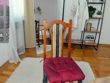 Foto porno Sex online cu glossybabe_ pe KUR.ro