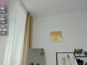 Foto porno Sex online cu glossybabe_ pe KUR.ro