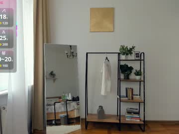 Foto porno Ganduri murdare cu glossybabe_ pe KUR.ro