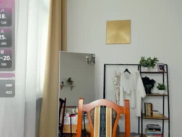 Foto porno Sex online cu glossybabe_ pe KUR.ro