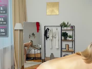Foto porno Ganduri murdare cu glossybabe_ pe KUR.ro